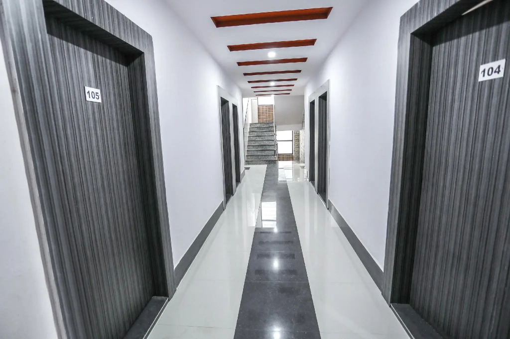 OYO 15259 Smart City