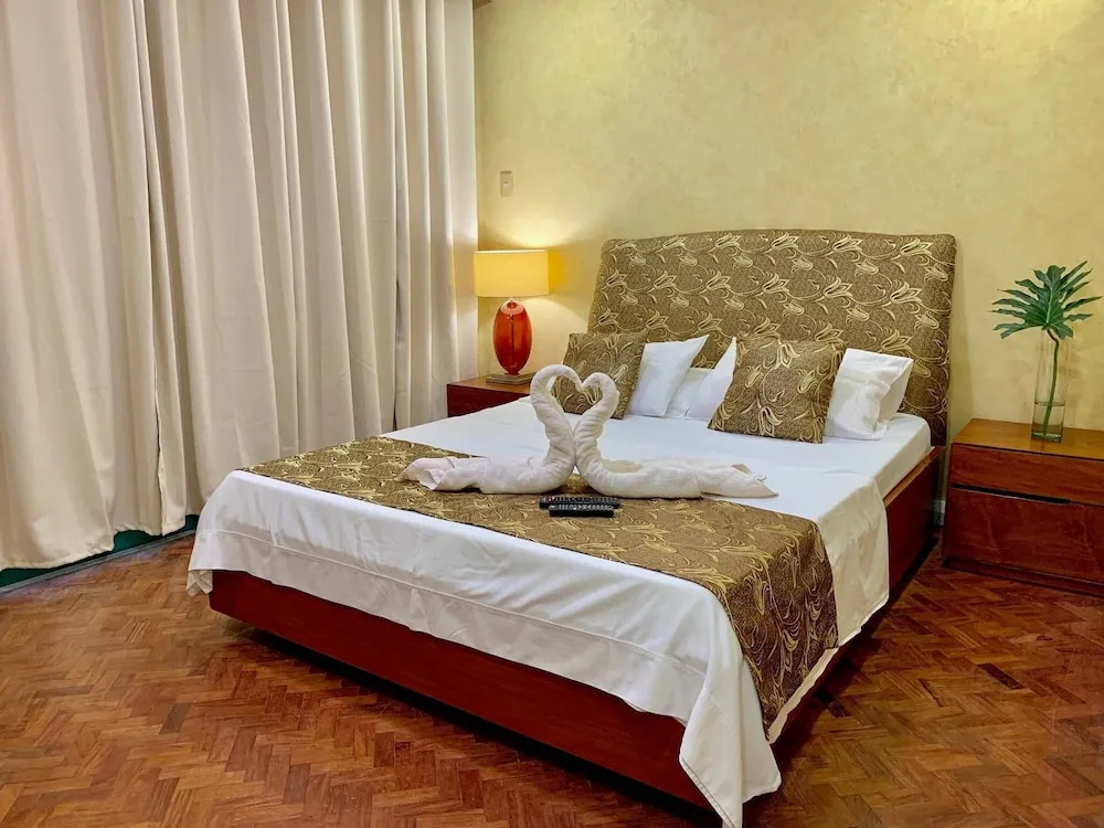 Superior Apartment Robinsons Place Rpr 10