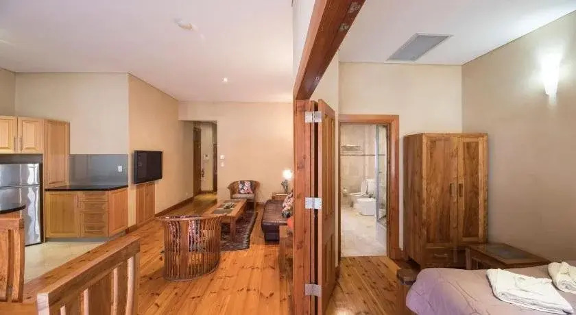 Rialto Apartment 2