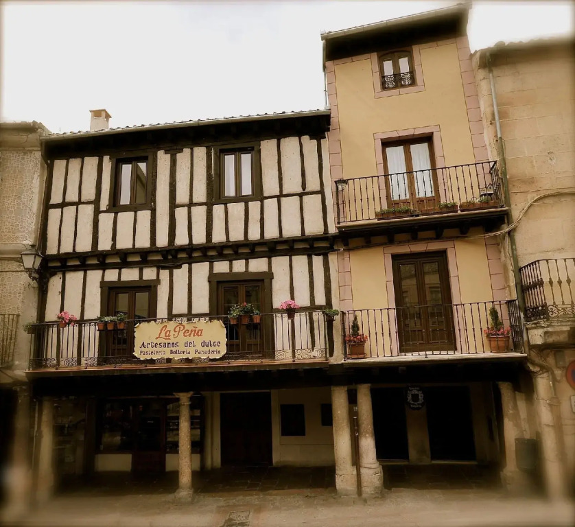 Apartamentos- Hospedería los Templarios