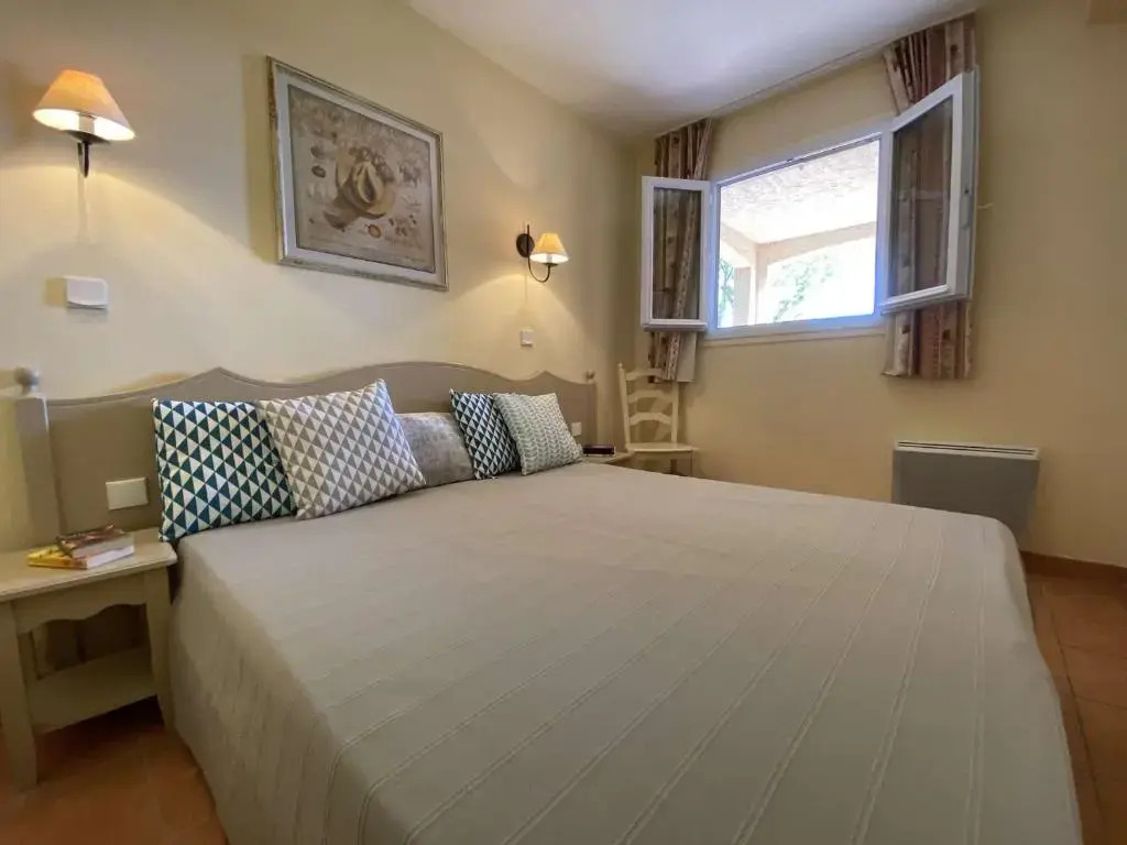 Appartement Les Issambres, 2 pièces, 5 personnes - FR-1-226-380