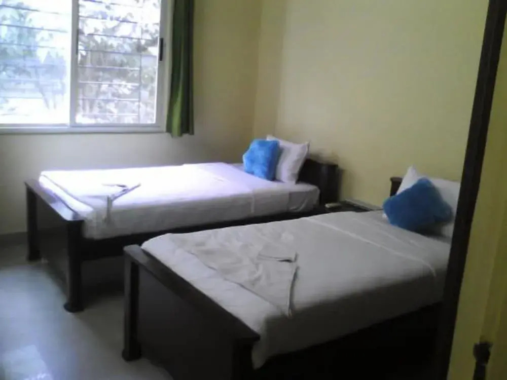 Deeya Suites