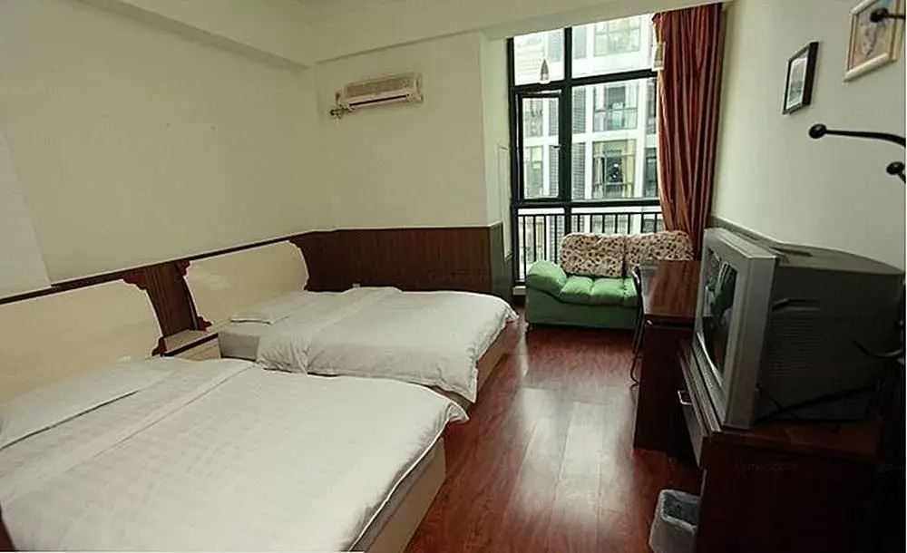 Nanqiaolijia Buisiness Hotel