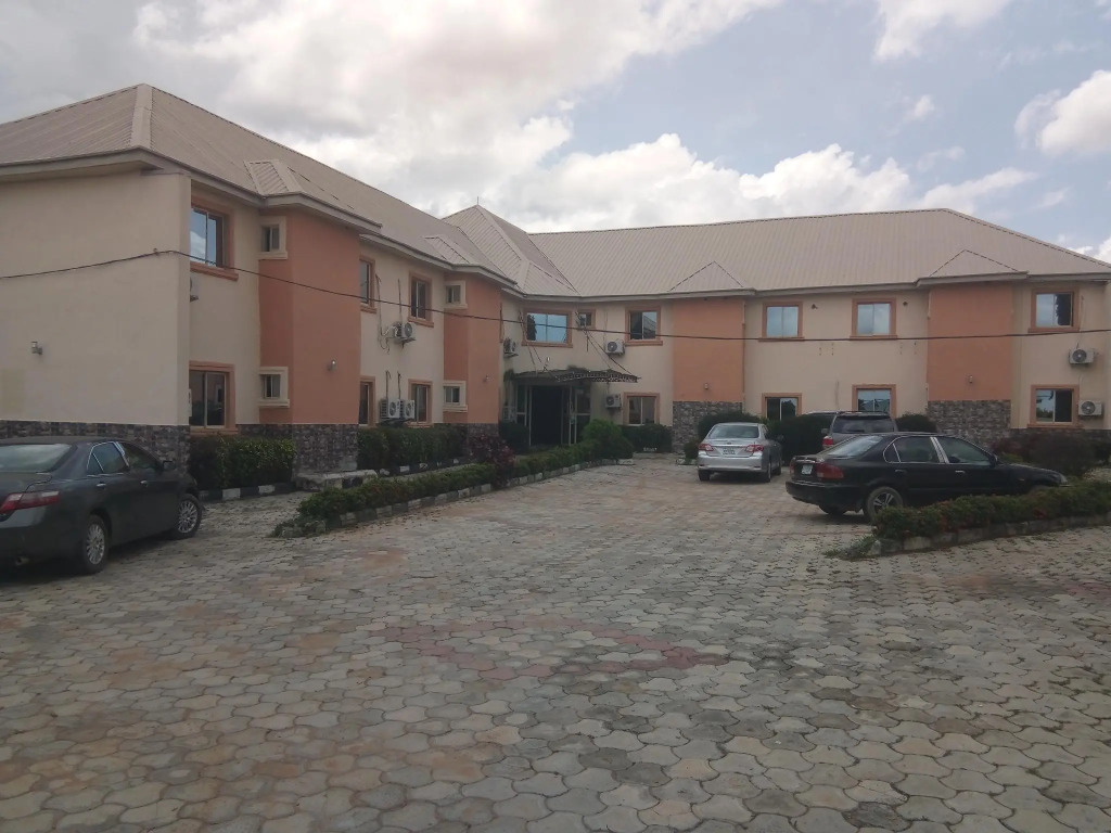 Prime Rose Hotel and Suites