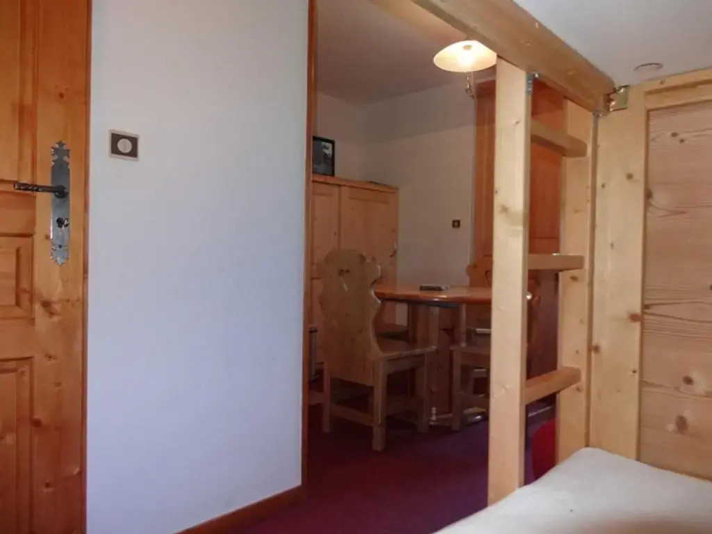 Appartement Les Menuires, 2 pièces, 4 personnes - FR-1-178-29