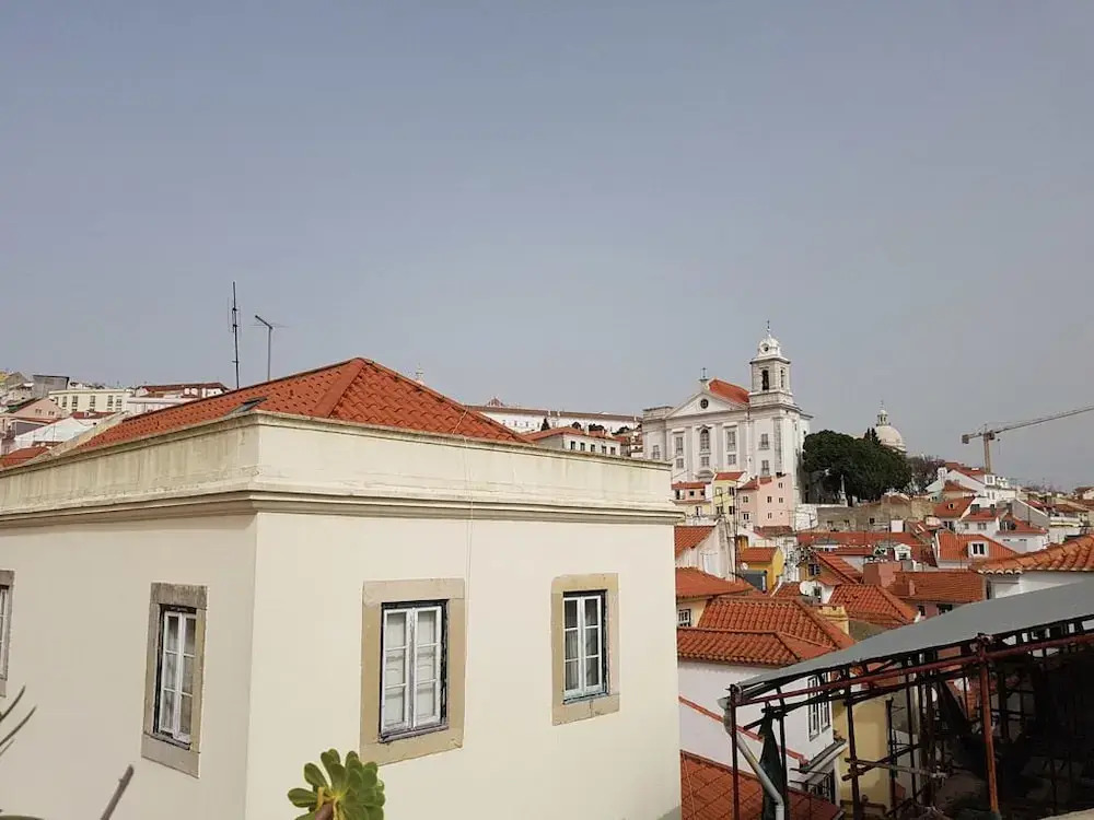 Stylish Lisbon Apartment in Alfama w/ Heating