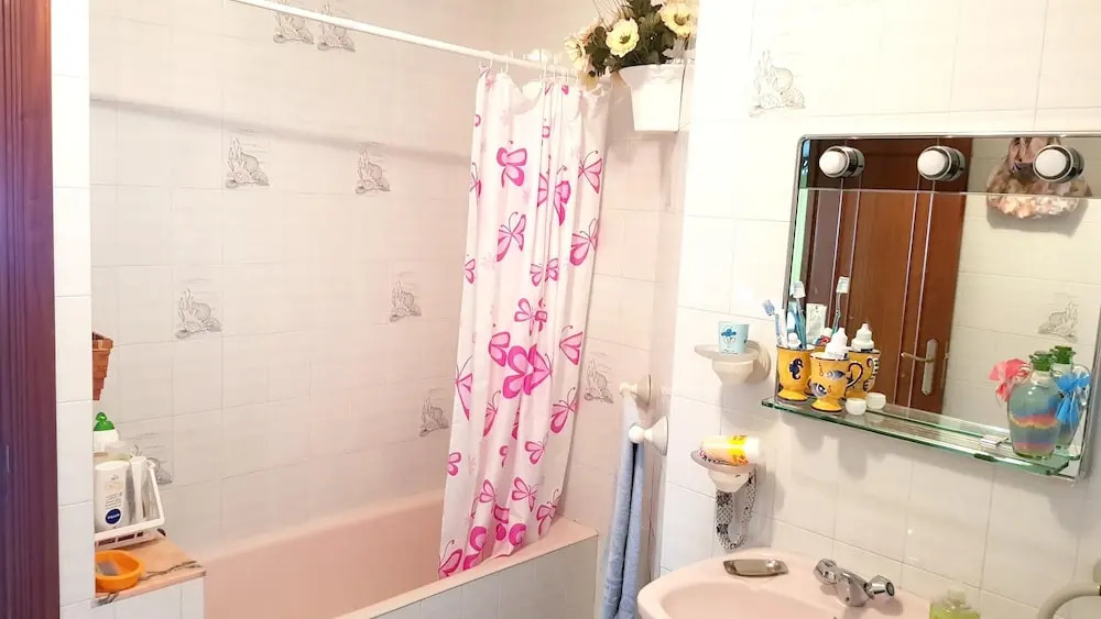 House With 3 Bedrooms in Viveiro, With Wonderful sea View, Balcony and Wifi
