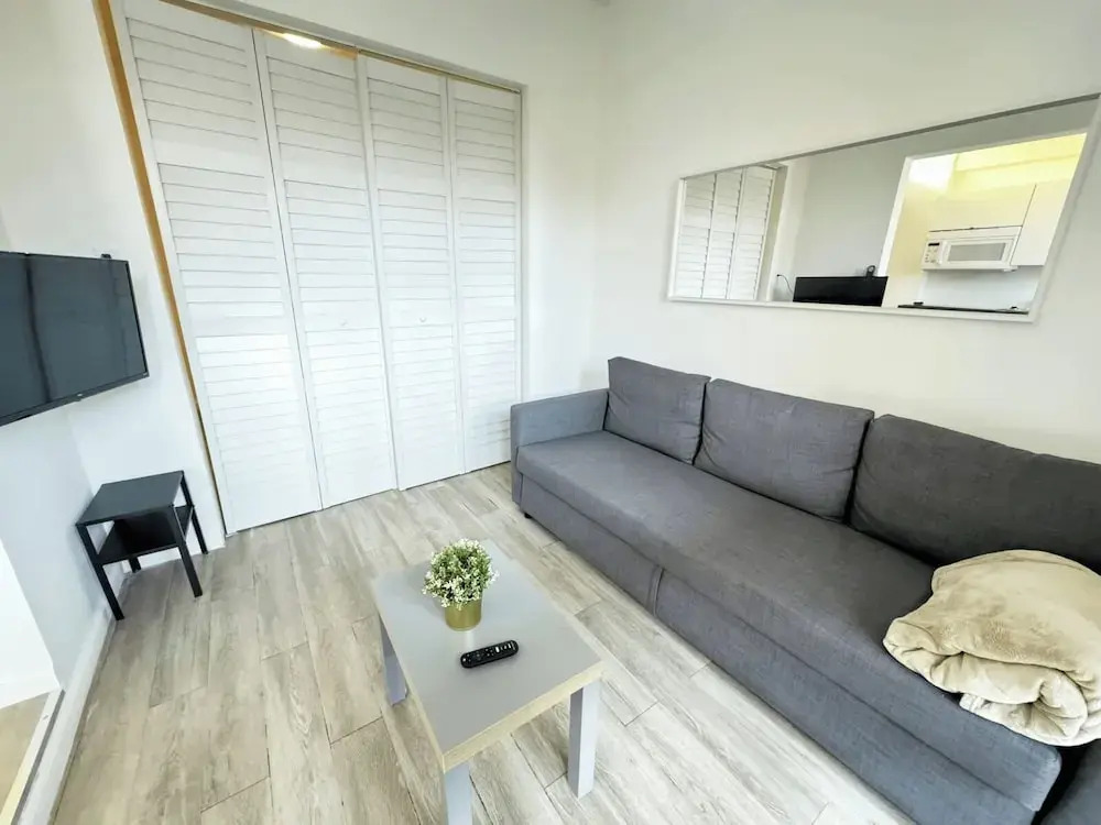 Villas at Auxilio Mutuo 103