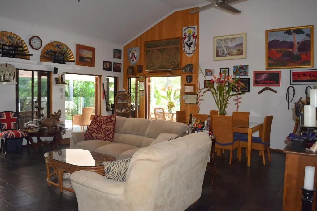 South Pacific Bed & Breakfast