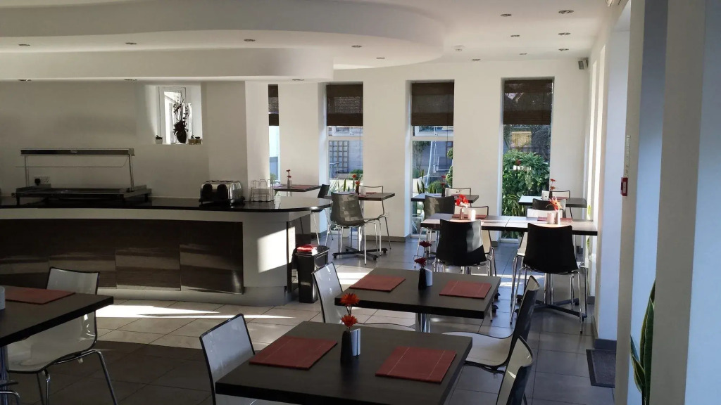 Remont Oxford Hotel