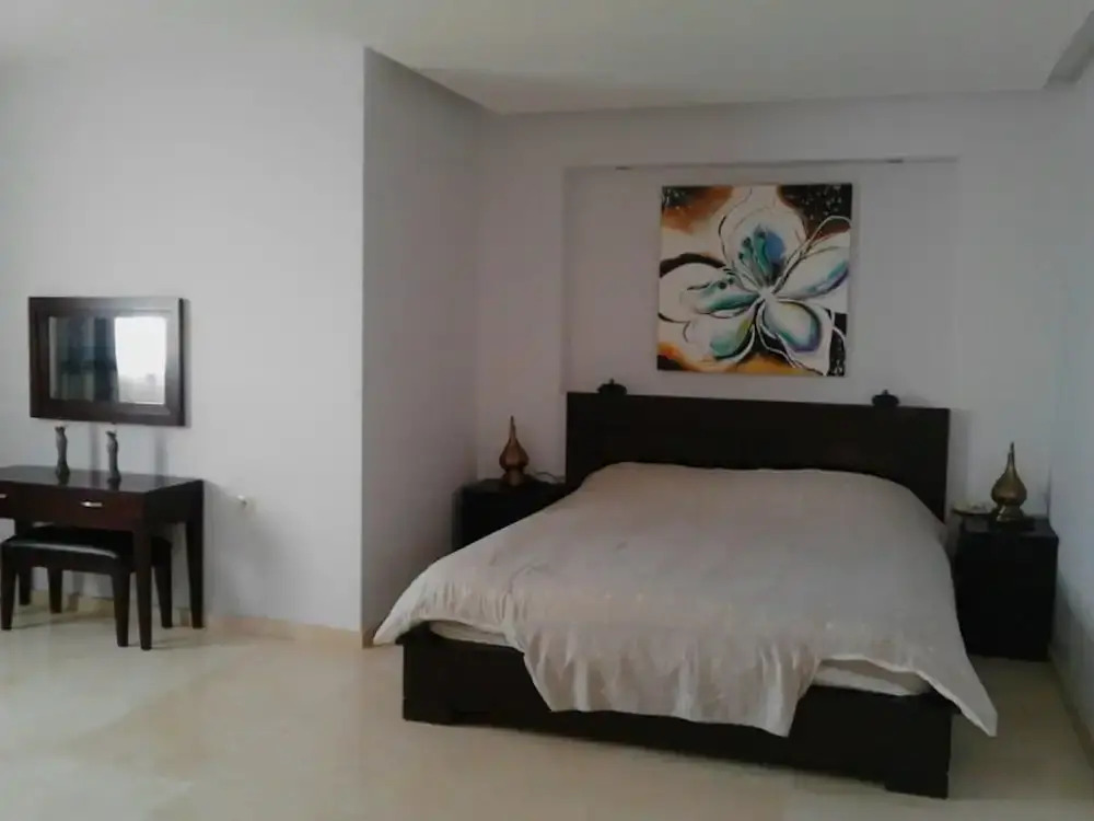 Spacious Comfortable Villa Ref T72024