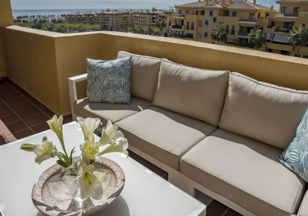 La-Beautiful 3 Bedroom Penthouse Close To Sea