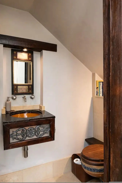 A Chelsea Retreat - 2 BR With Garden and Parking
