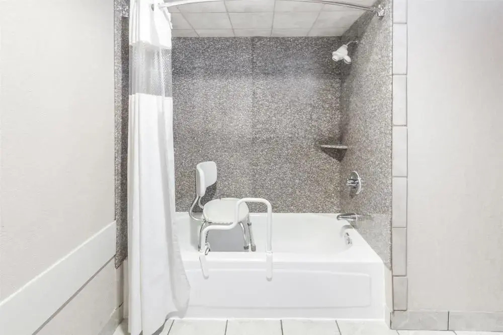 Ramada Oklahoma City Airport North