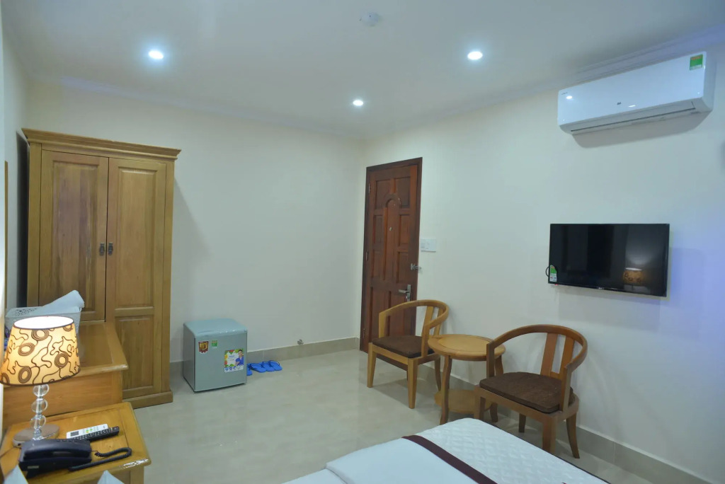 Atana Airport Hotel
