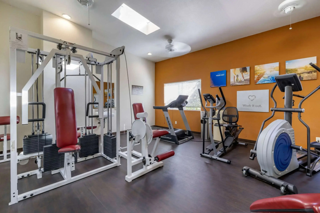 Comfort Inn & Suites Huntington Beach