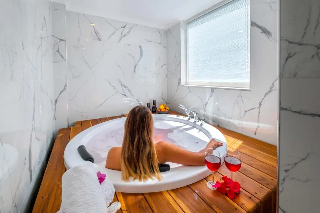 Yosun Suites