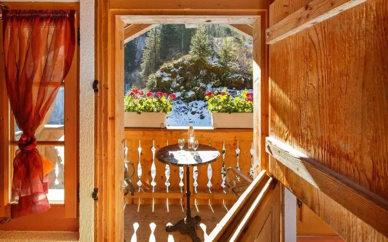 Griesalp Hotels