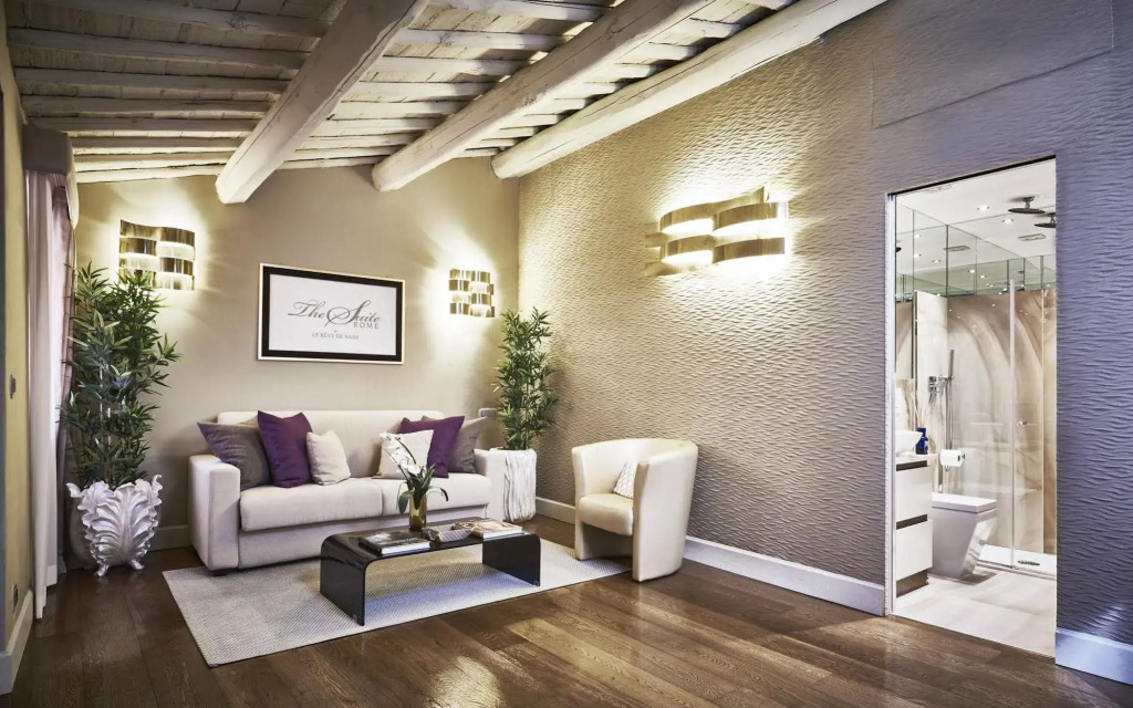 Gold Royal Suite