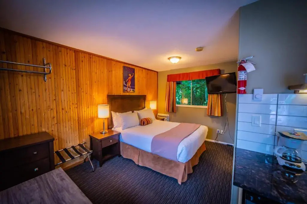 Alpine Inn & Suites