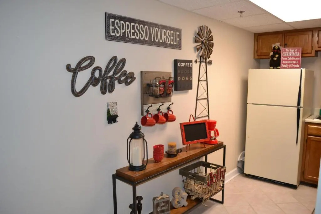 River Place Condos 407 2BD