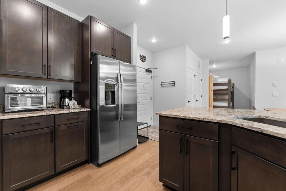 Brightwood #308, Building 2