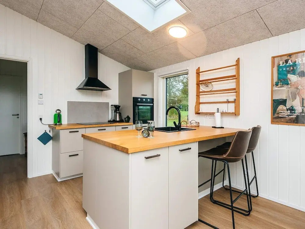 6 Person Holiday Home in Ronde
