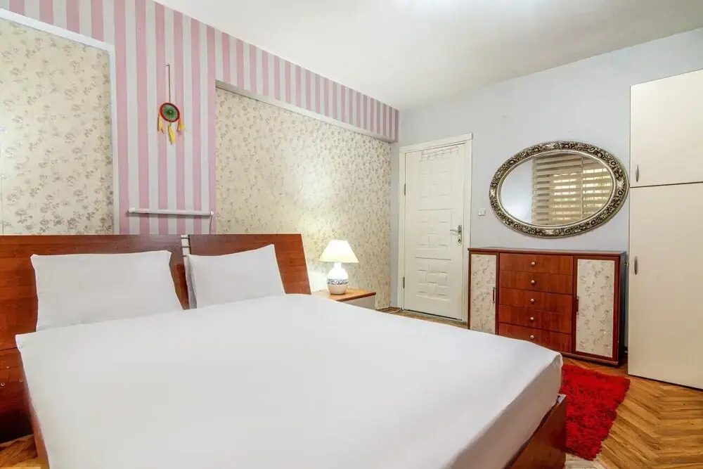 Wonderful Apartment Close to Malls in Sisli