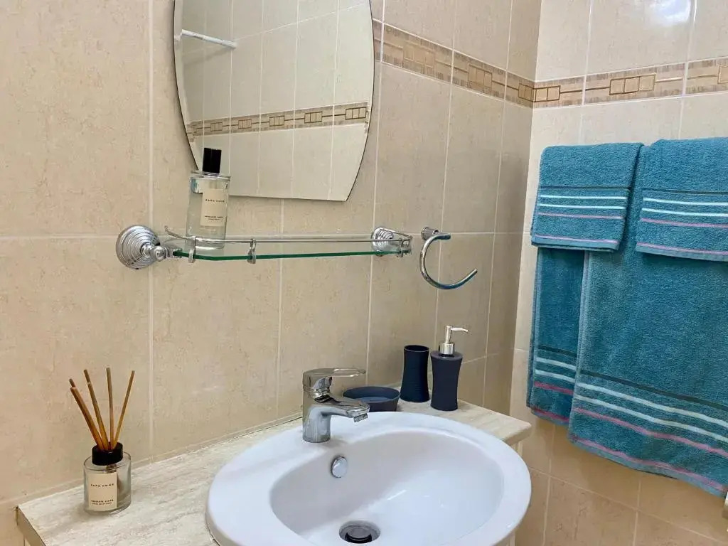 Royal Seacrest A203 Sea View Apartment
