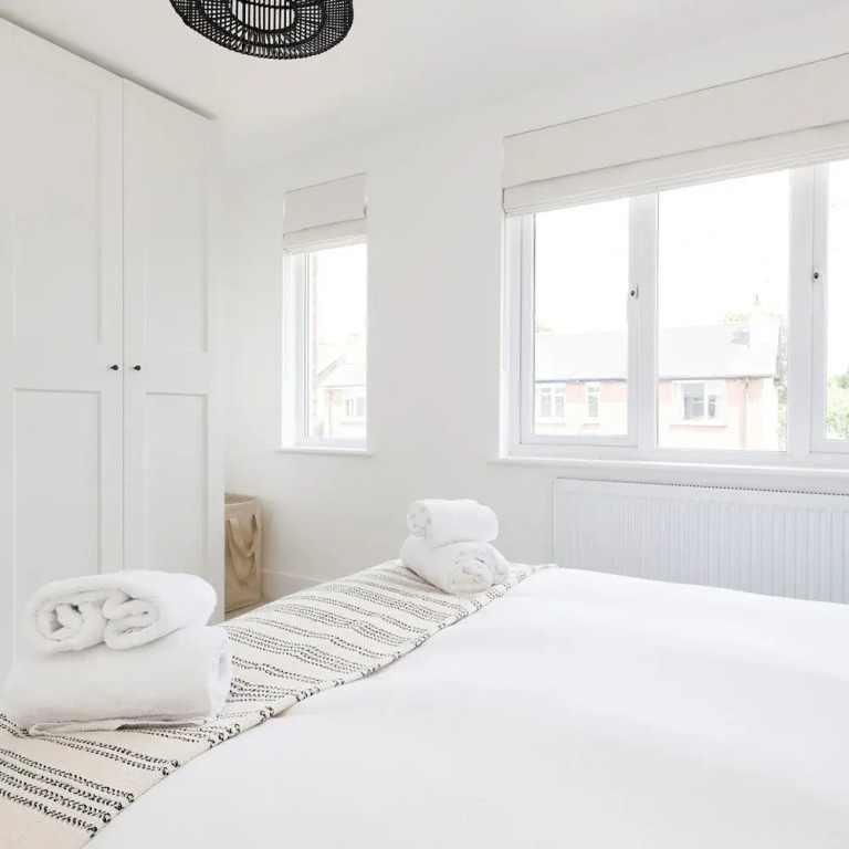 Stylish 2 Bed City Stay