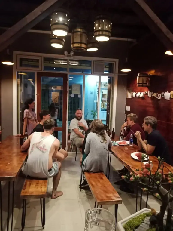 Europe Town Hostel & Bar - Adults Only