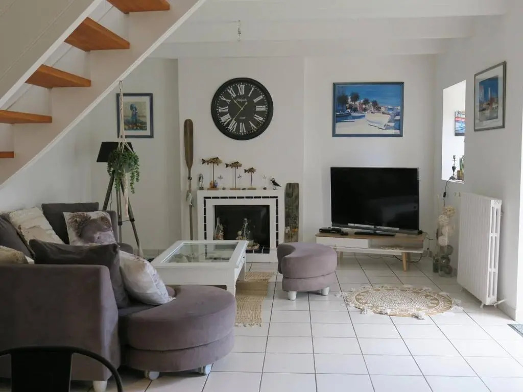 Maison de charme avec WIFI, jardin clos, véranda, à 350m du port à Perros-Guirec - FR-1-368-254