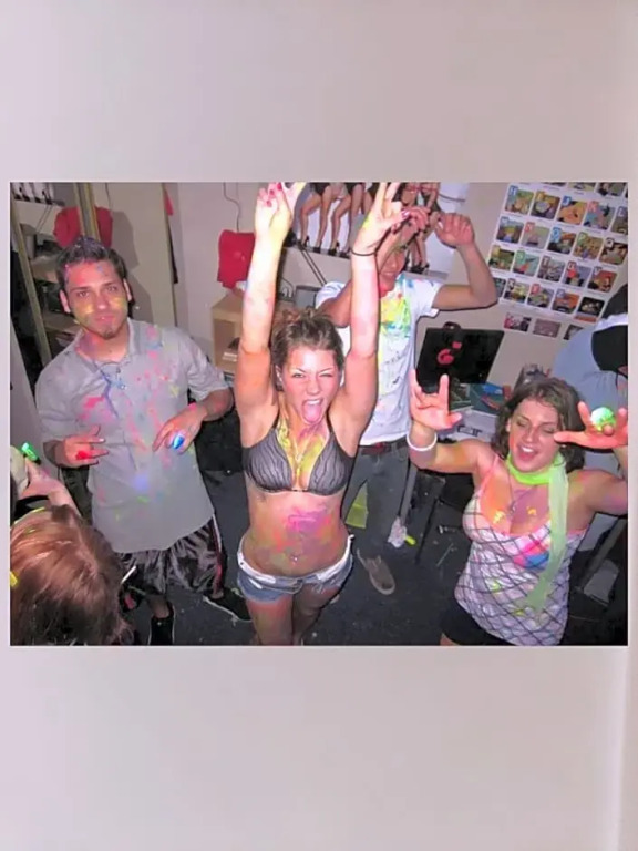 Youth Open Mind Under 40 - libertine fkk for an exciting stay - we are looking for volunteers