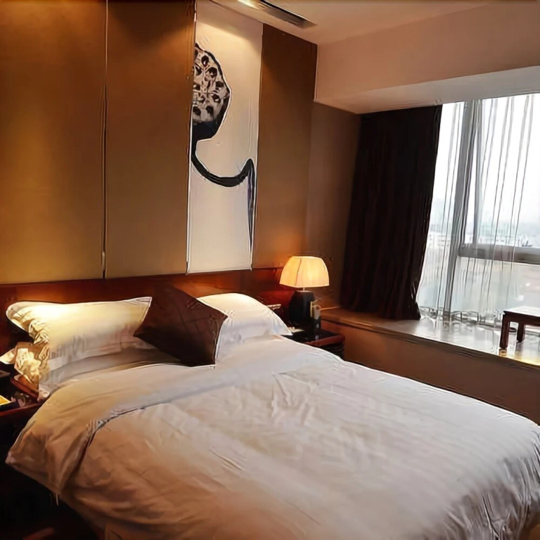 Cozy City Hotel