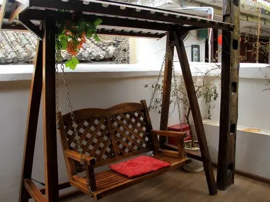 NAXI yage hotel