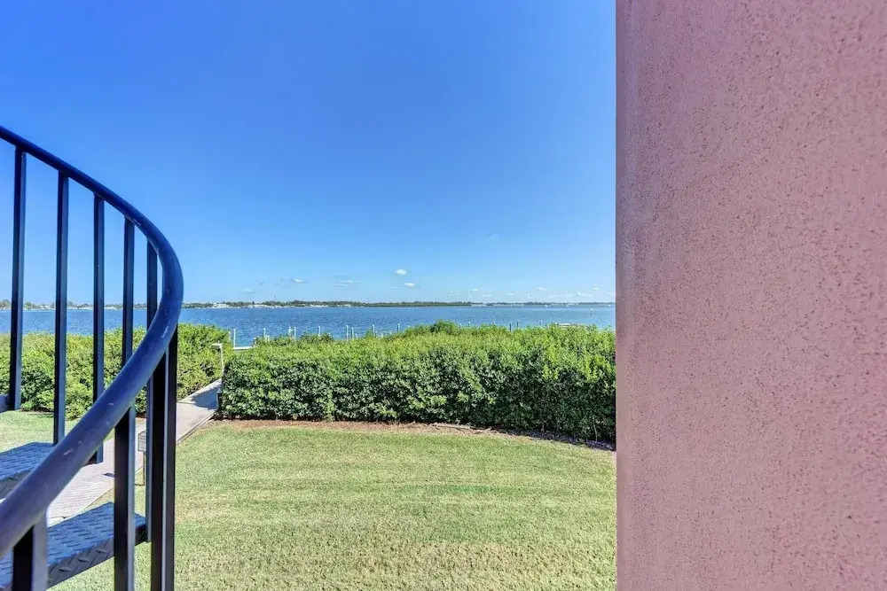 Coquina Tropics-2 Bedrooms-plus Den-2 Bathroom-water Views From Every Room
