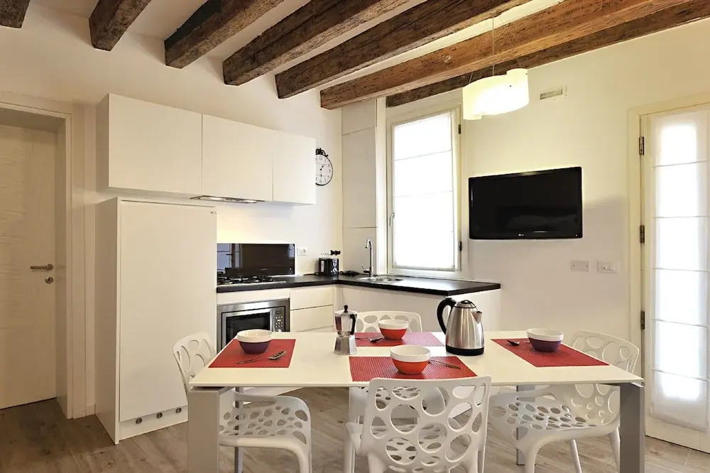 St. Mark'S Suite