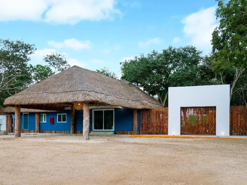 Colorbox Beds and Rooms Tulum