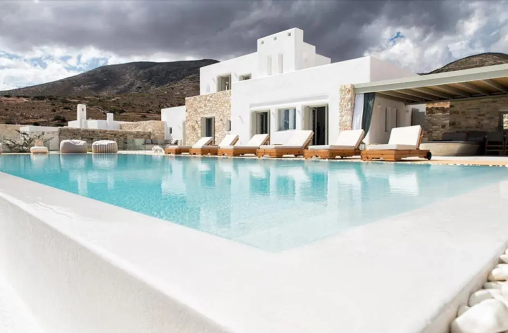 Luxury Key Paros