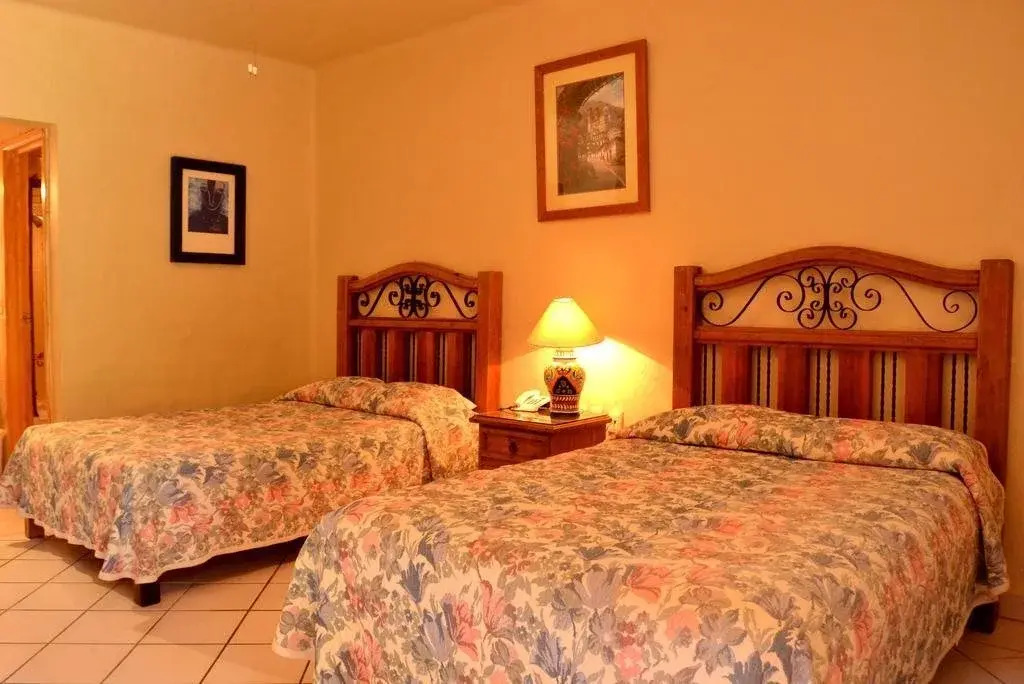 Park Royal Homestay Los Tules.