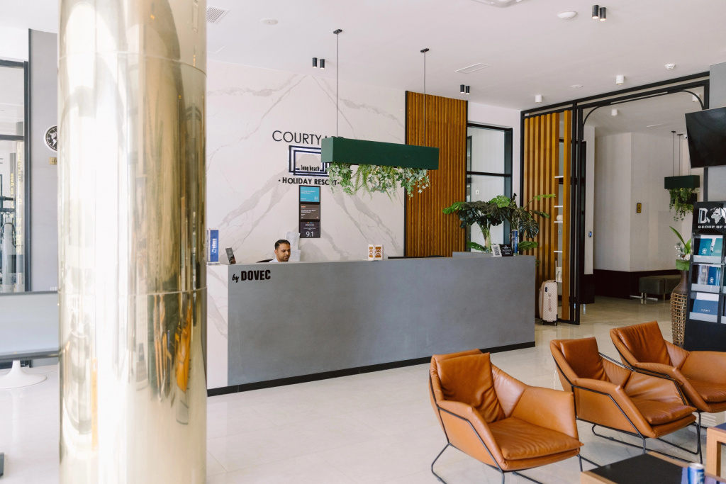 Апарт-отель GlobalStay Courtyard Long Beach