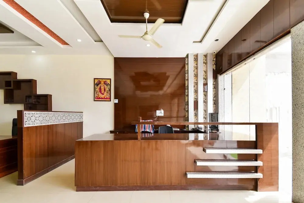 OYO 44607 Glorious Resort