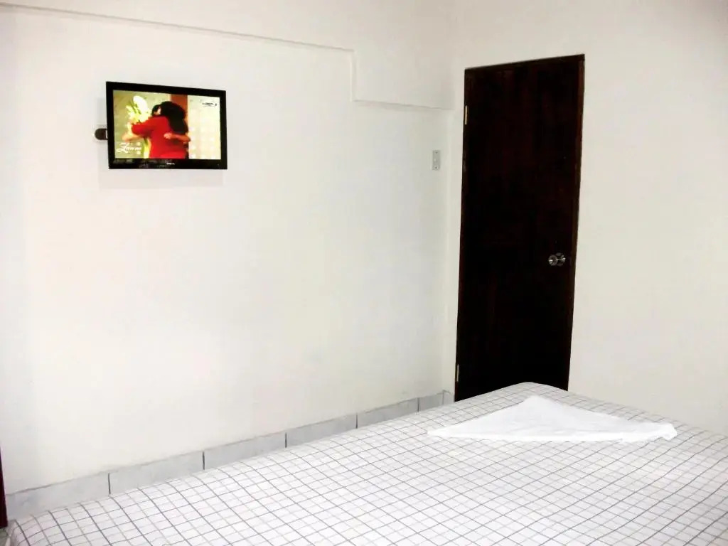 Hotel & Hostal Yaxkin Copan