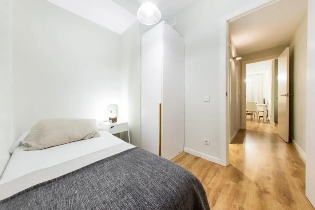 Bright and modern 2bedroom in Las Ramblas 3 1A