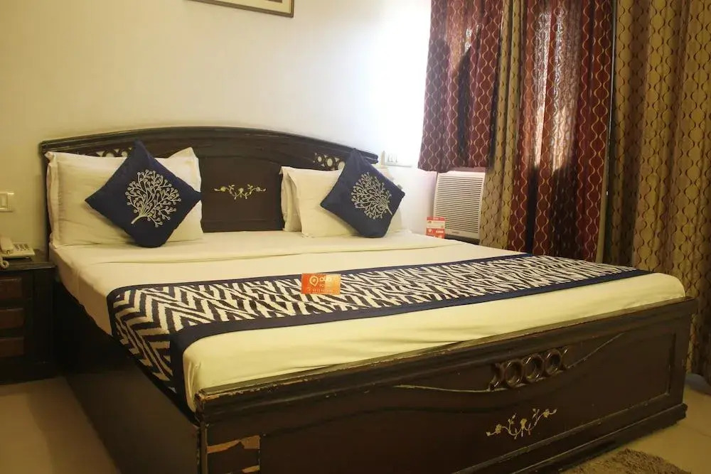 OYO 1262 Apartment near Medanta