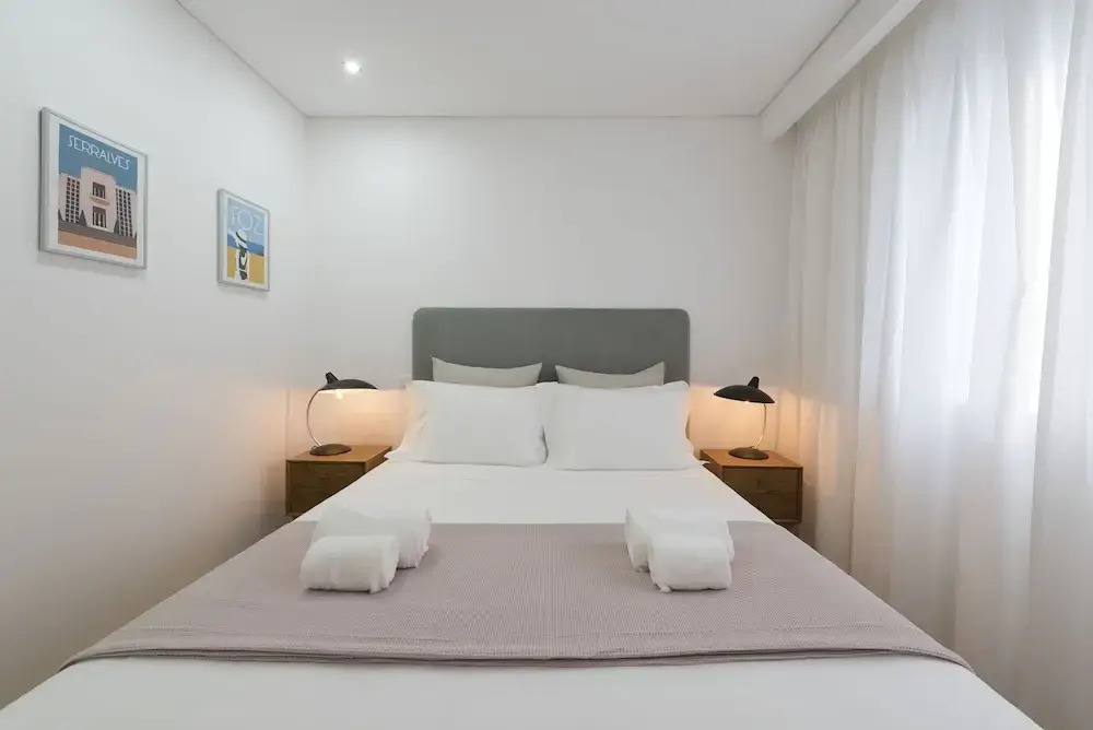 Bruno's Downtown Apartment