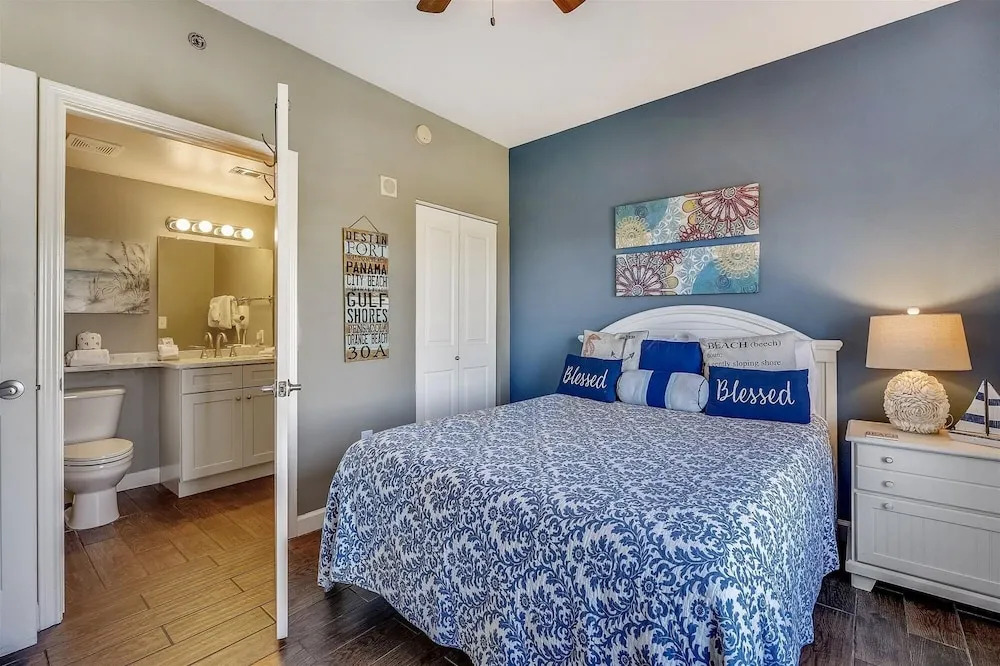 Shores Of Panama 1807 -fantastic 2bd+bunks, Sleeps 8! Reserved Parking! Free Fun 2 Bedroom Condo by RedAwning
