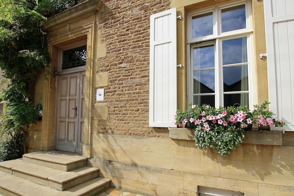 Unique Holiday Home in Virton with Hot Tub