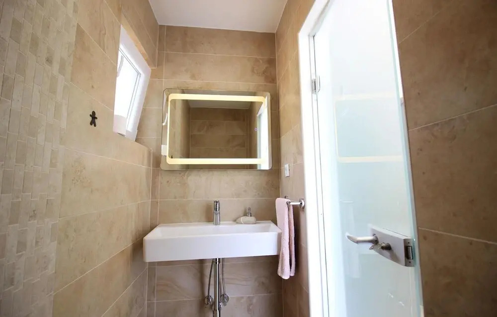 Beautiful Apartment in Mandre With 1 Bedrooms, Wifi and Indoor Swimming Pool