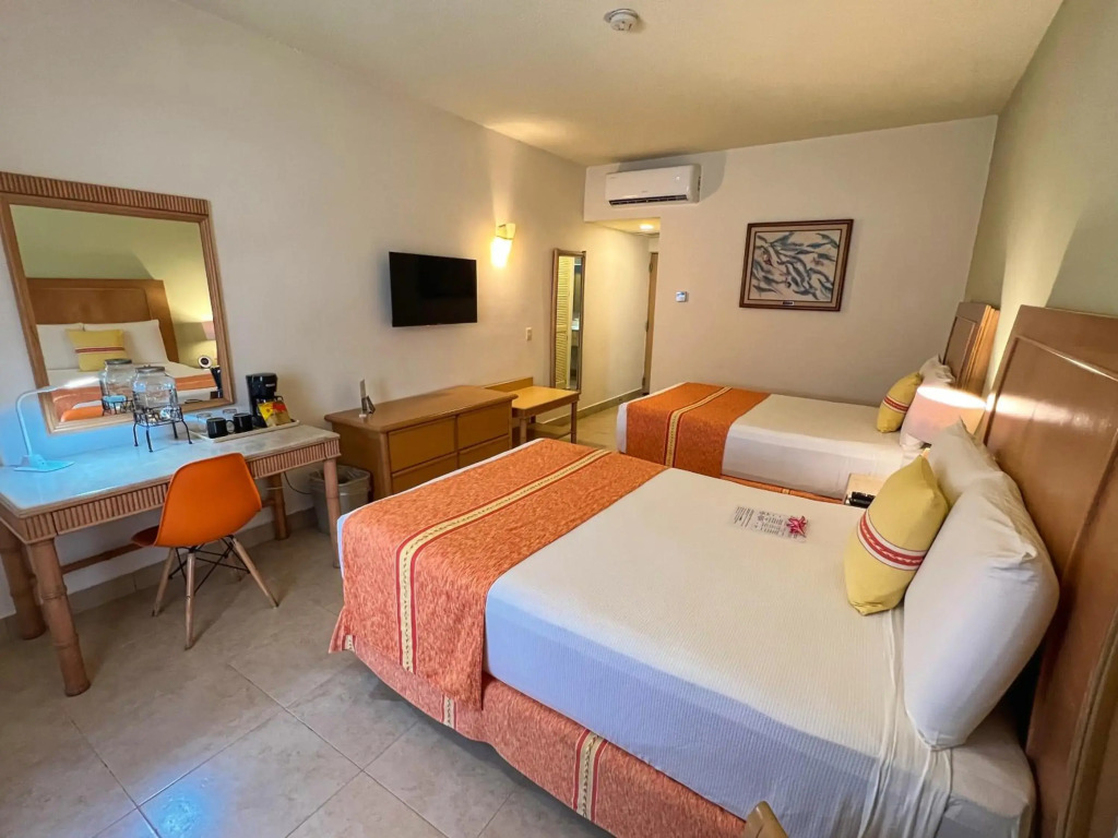 Binniguenda Huatulco & Beach Club